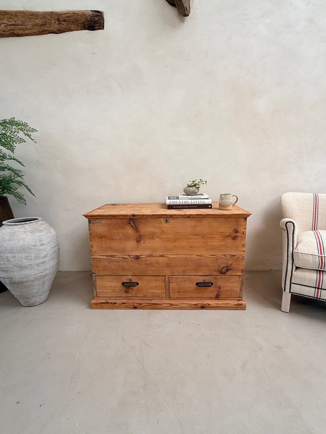 Antique pine blanket box with drawers | Maya