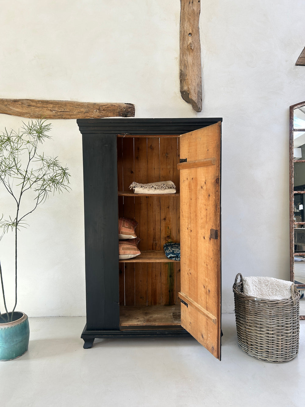 Antique primitive French Linen Press