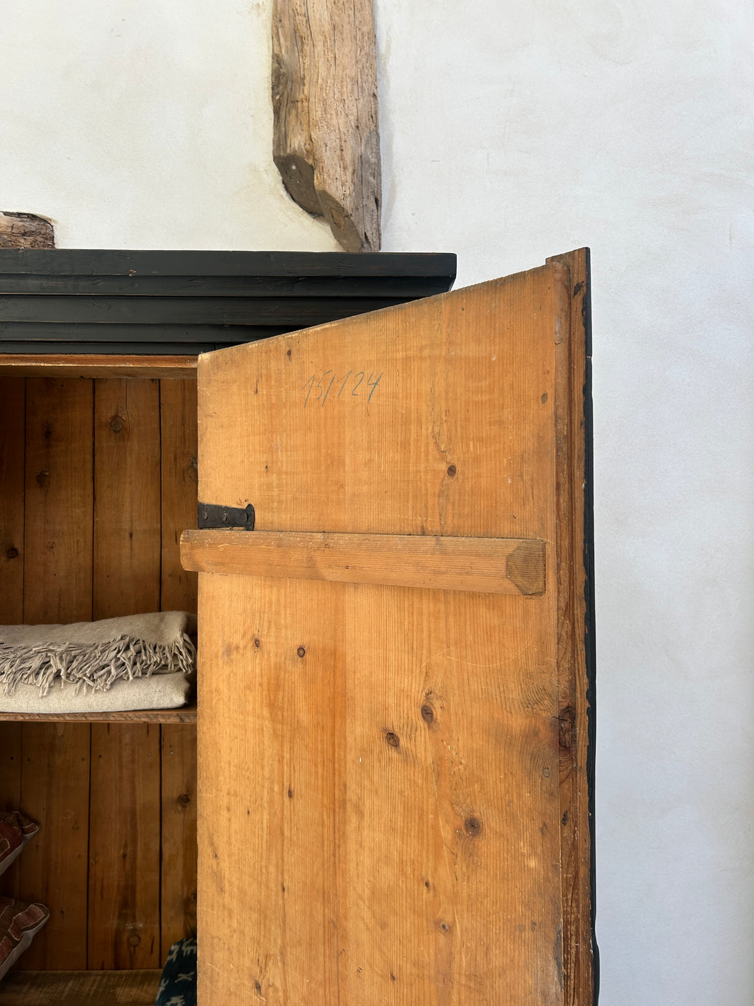 Antique primitive French Linen Press