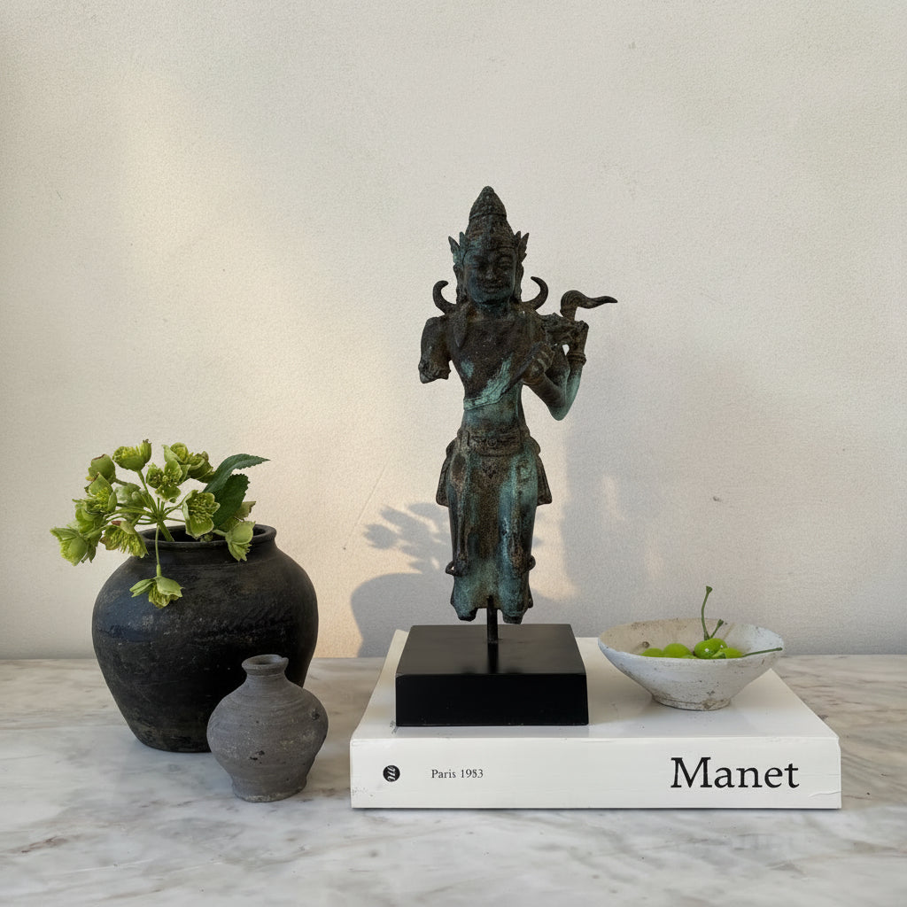 Antique primitive bronze statue | Siwa