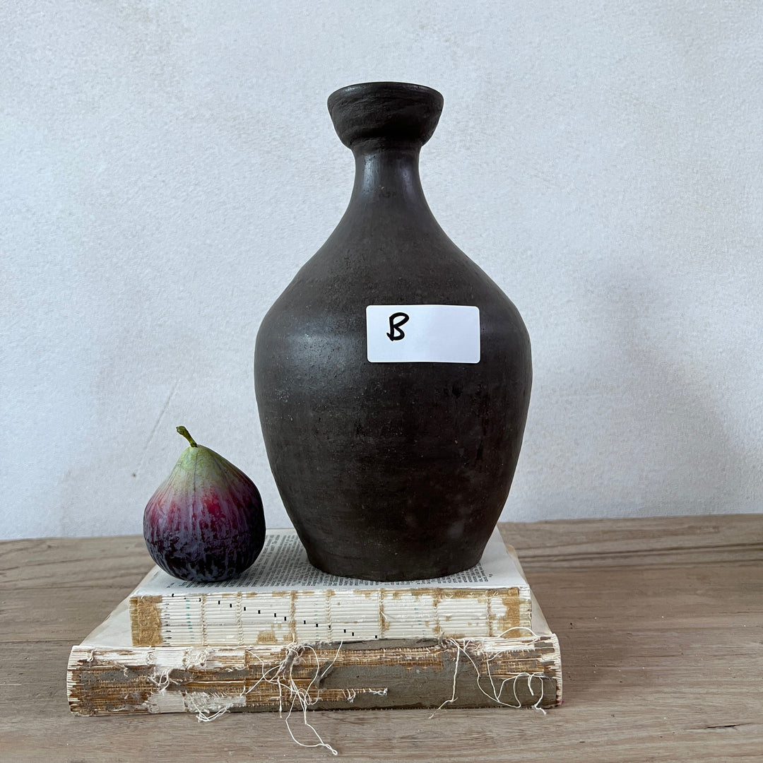 Antique rice wine urn B