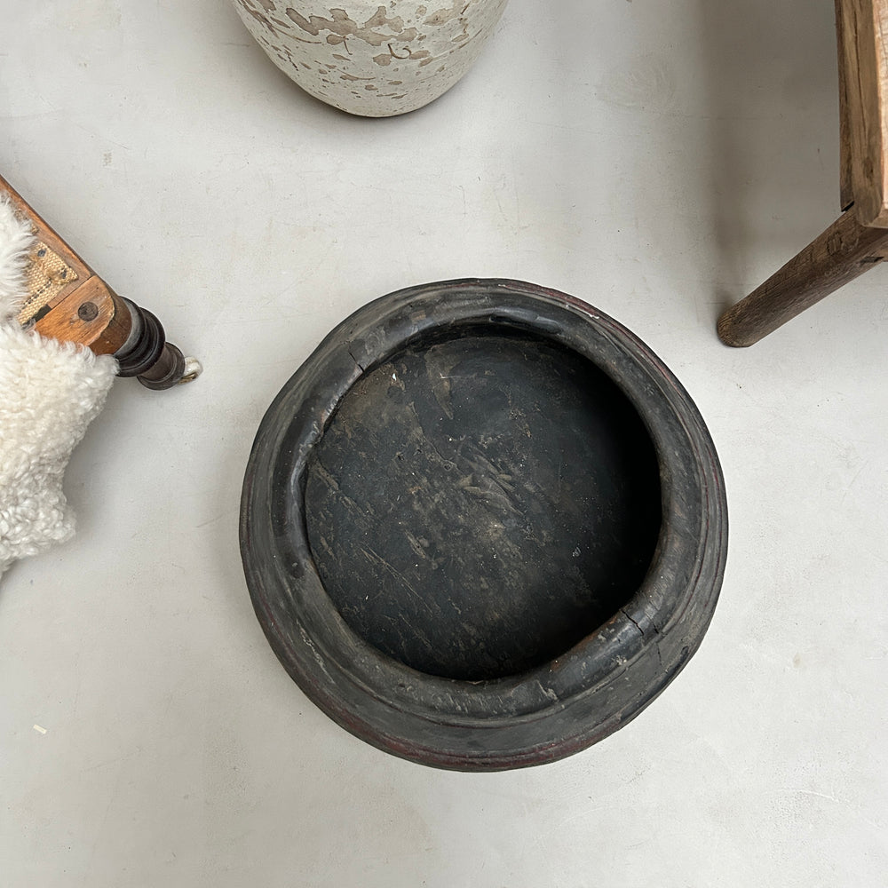 Antique water bowl XL | Zahra