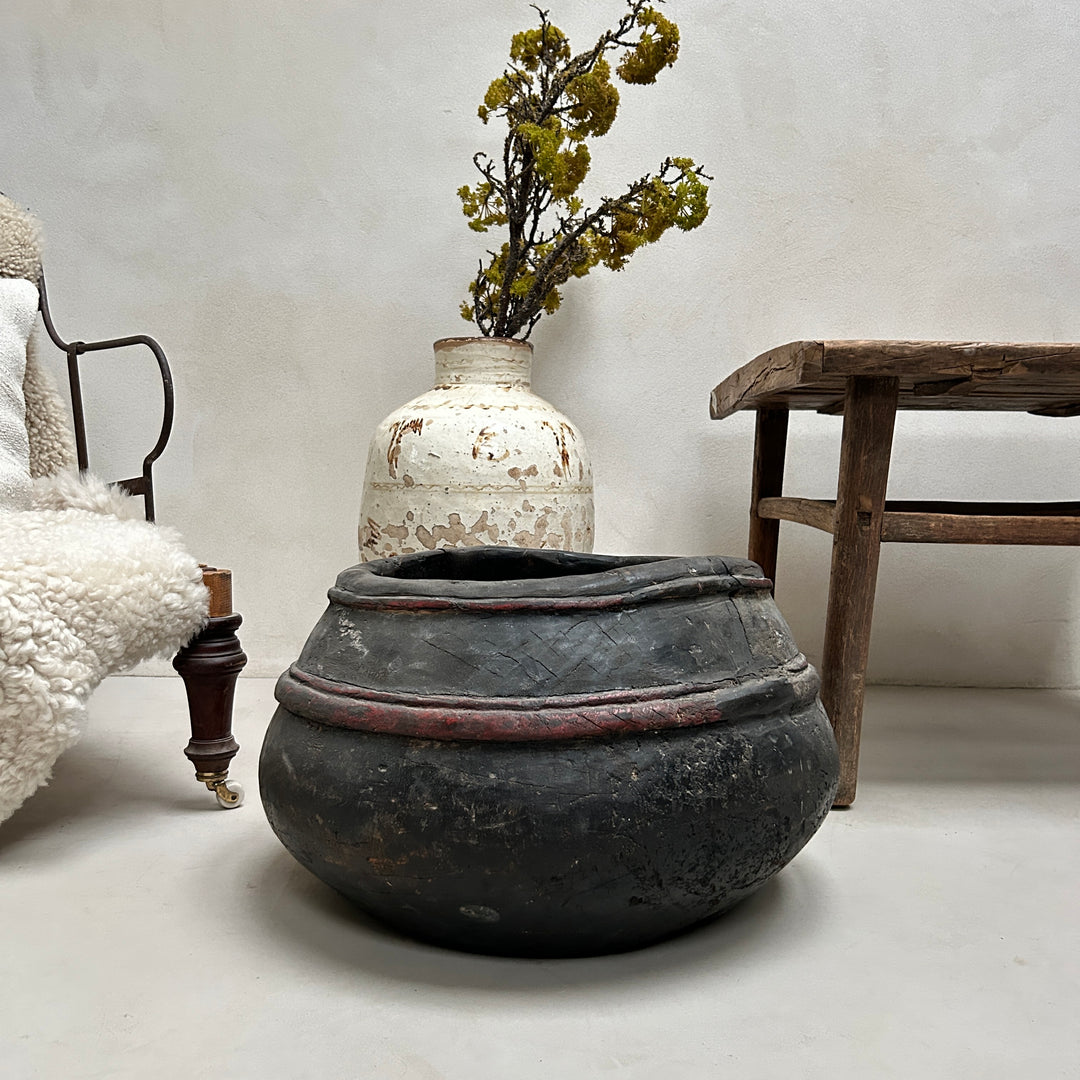 Antique water bowl XL | Zahra