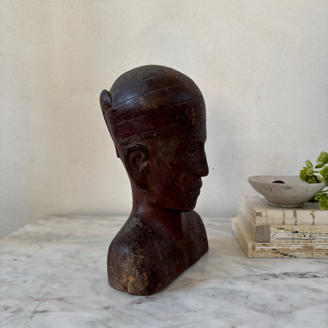 Antique wooden bust of man | Madi