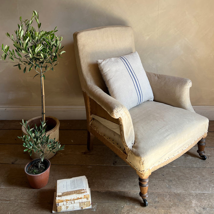Antique French deconstructed armchair | Benoite