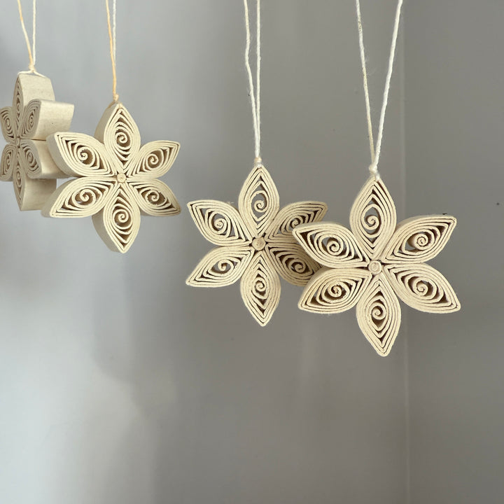 Box of six paper quilled Christmas stars 