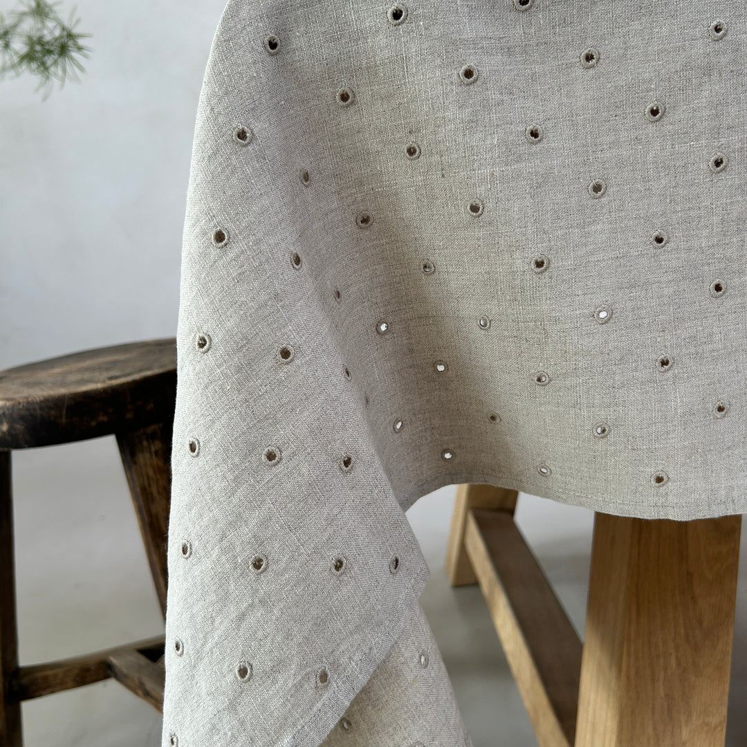 Broderie Dots Linen Tablecloth | Pebble