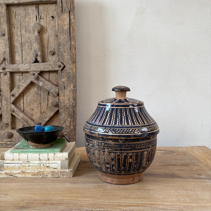 Antique Moroccan Safi Jubbaha Pot | Menna