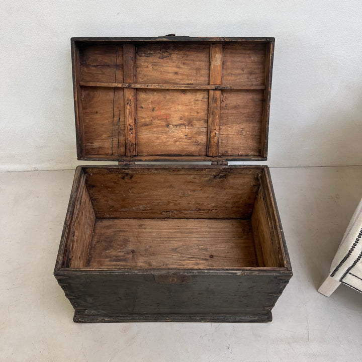 Antique Black Blanket box | Bexhill