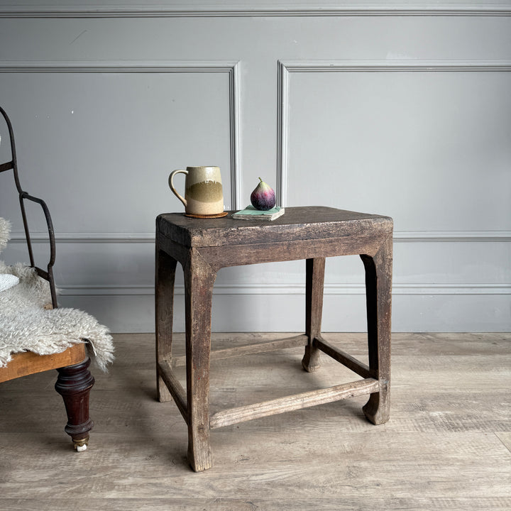 Antique Side Table Alejandra