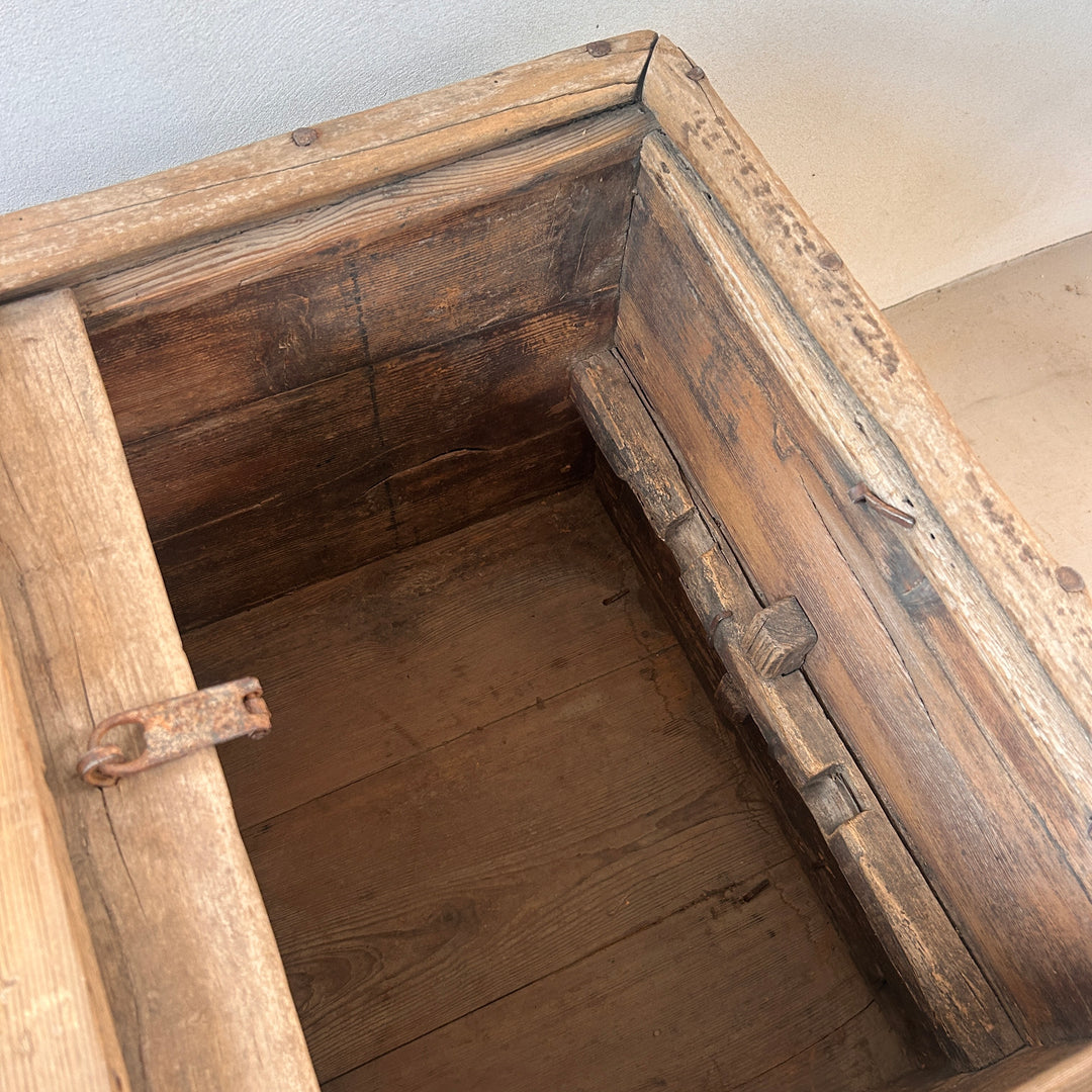 Antique Pine Blanket Box | Albie