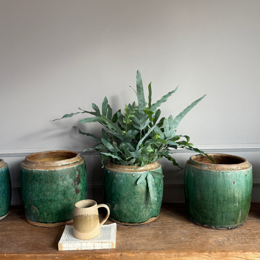 Antique jade coloured rice pot Small