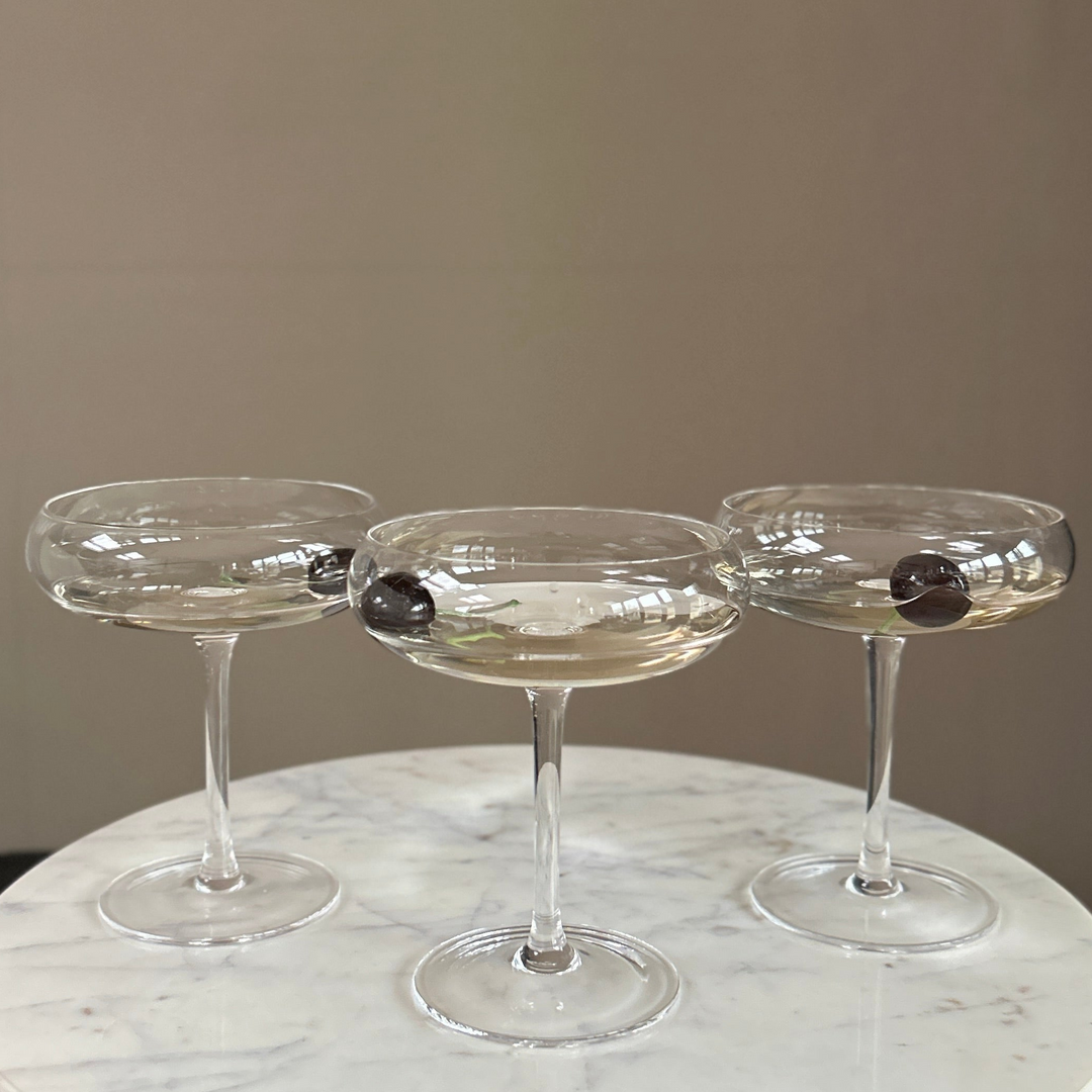 Clear_Glass_Cocktail_Coupe_A