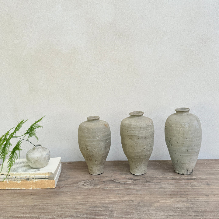 Pale Clay Sung Dynasty Vessel