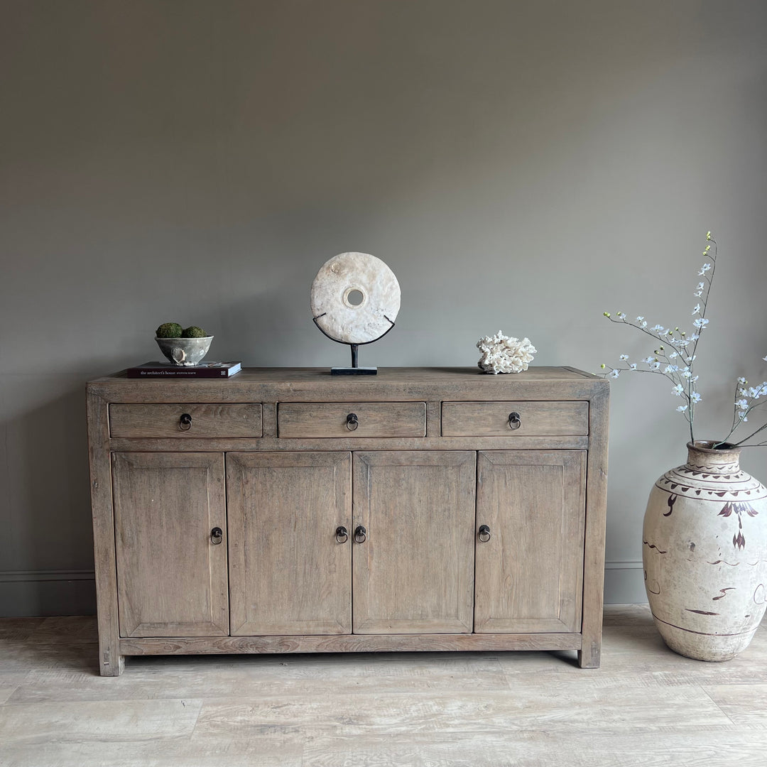 Antique Cupboard | Caspar