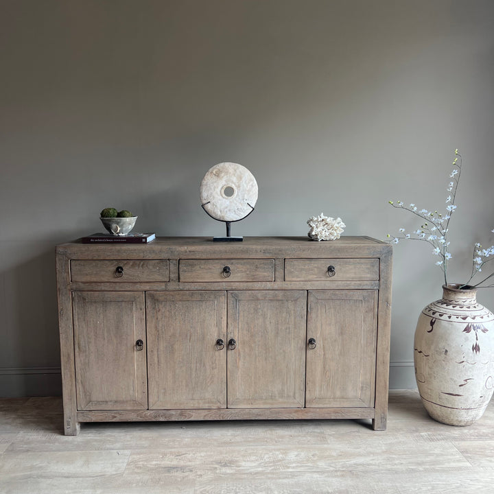 Antique Cupboard | Caspar