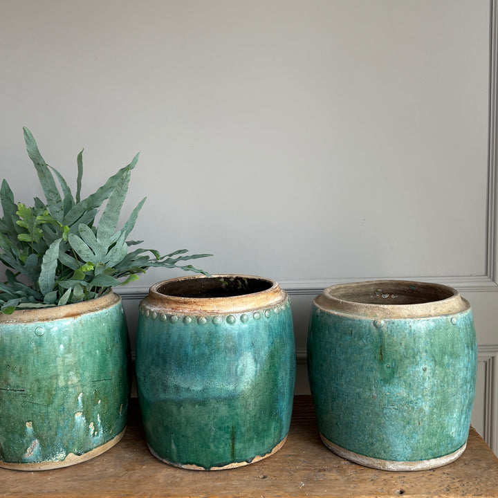 Antique jade coloured rice pot Large