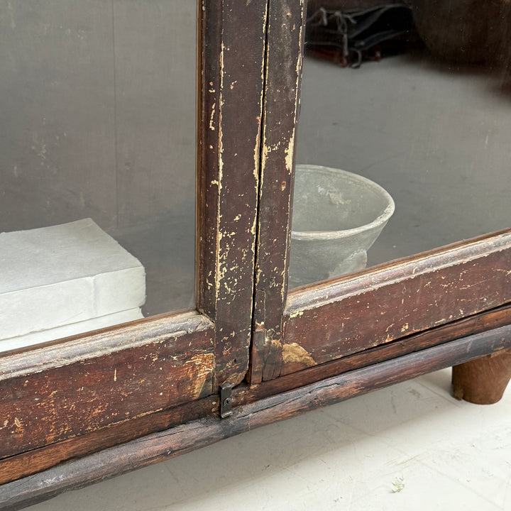 Antique Slender glazed cupboard Hendricks