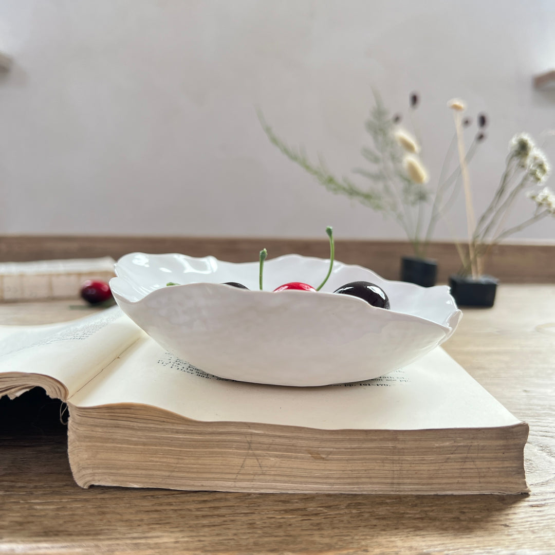 Decorative ceramic serving bowl miniature