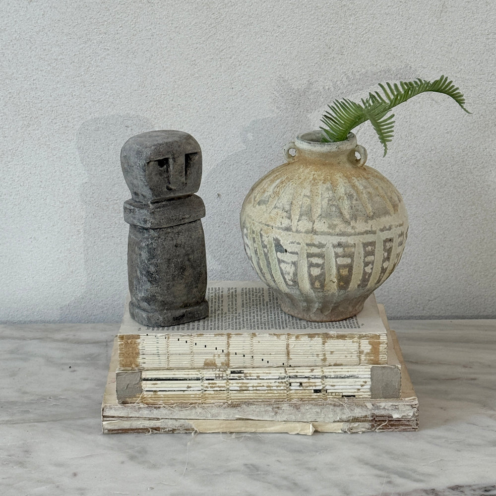 Decorative stone Sumba statue | Medium 