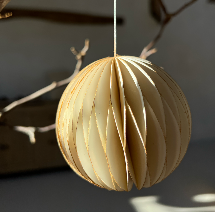 Folding paper Christmas decoration | Orb