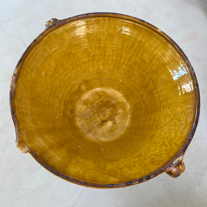 Antique pale ochre passata bowl