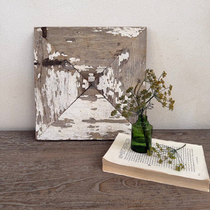 Wooden barn board decorative artwork