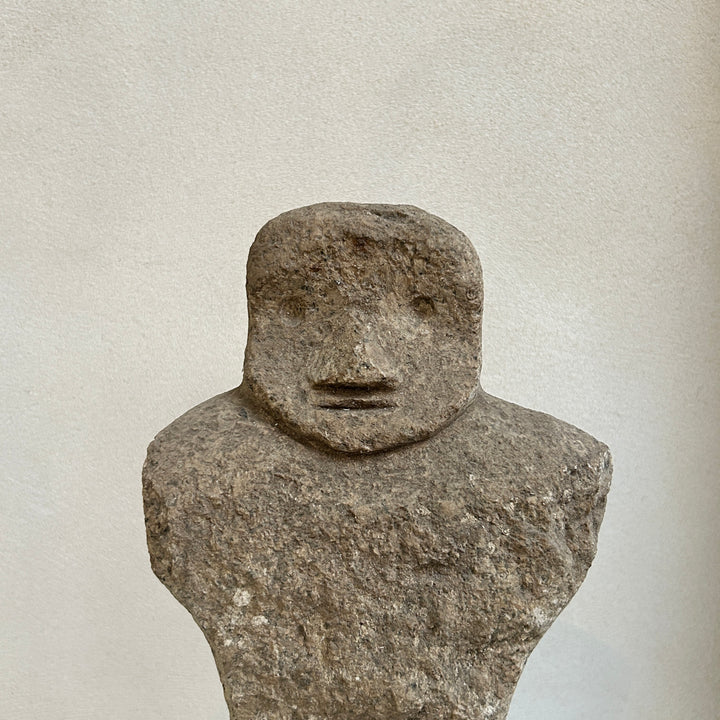 Antique Stone statue on stand | Intan