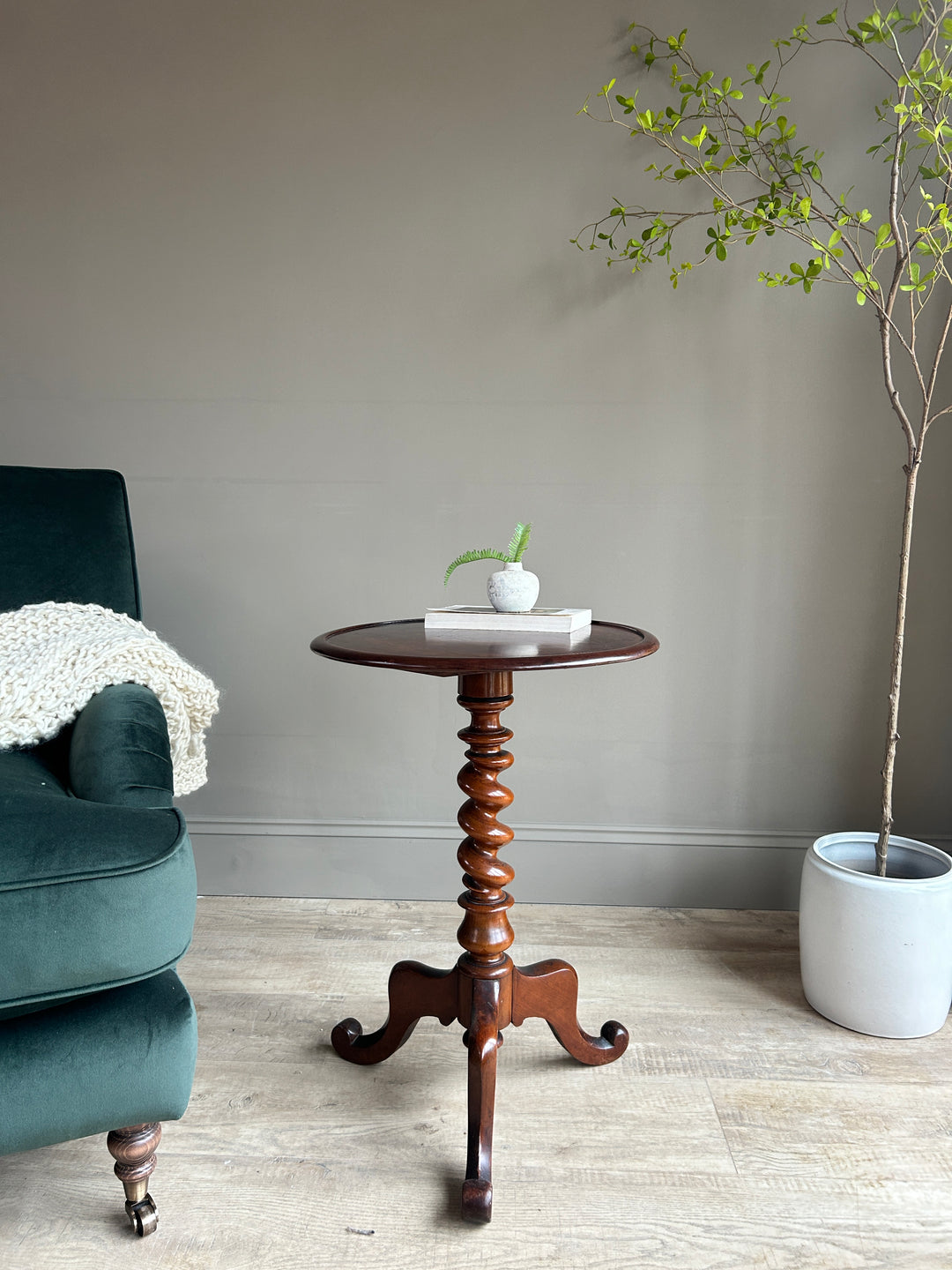 English Antique dark wood side table | Joko 