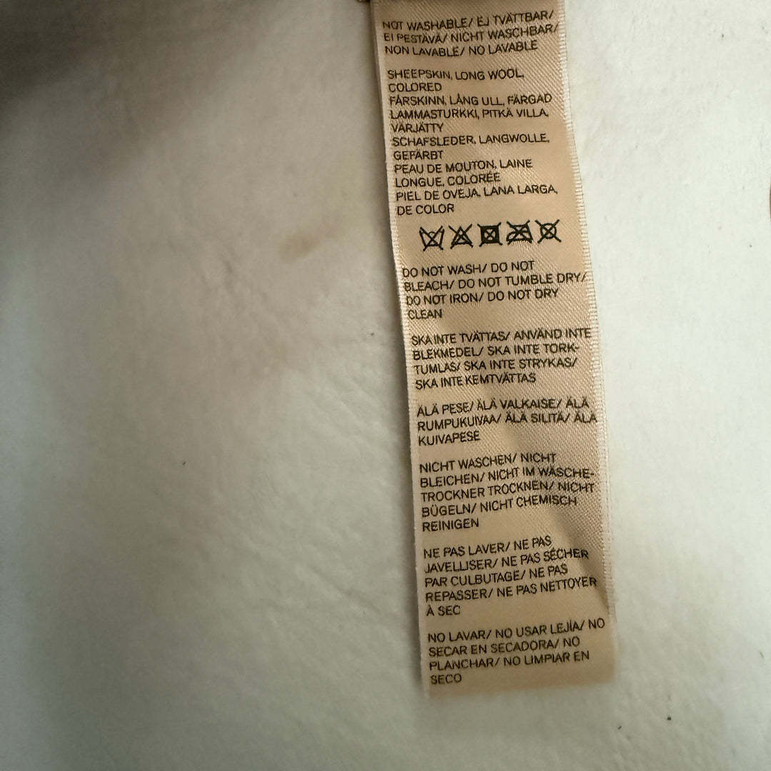 Extra large sheepskin cushion neutral