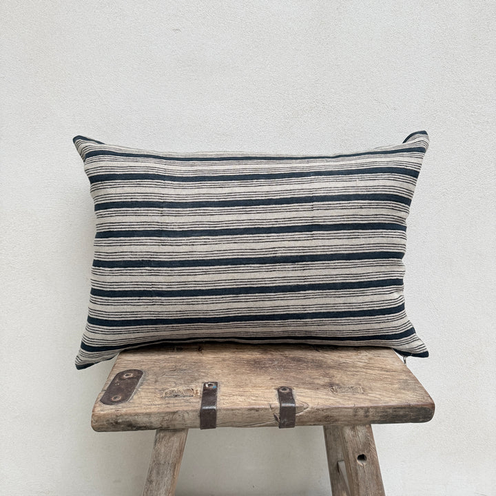 Linen block stripe cushion | 40x60 Dino