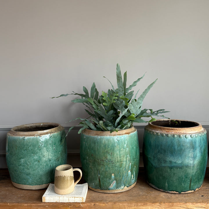 Antique jade coloured rice pot Large