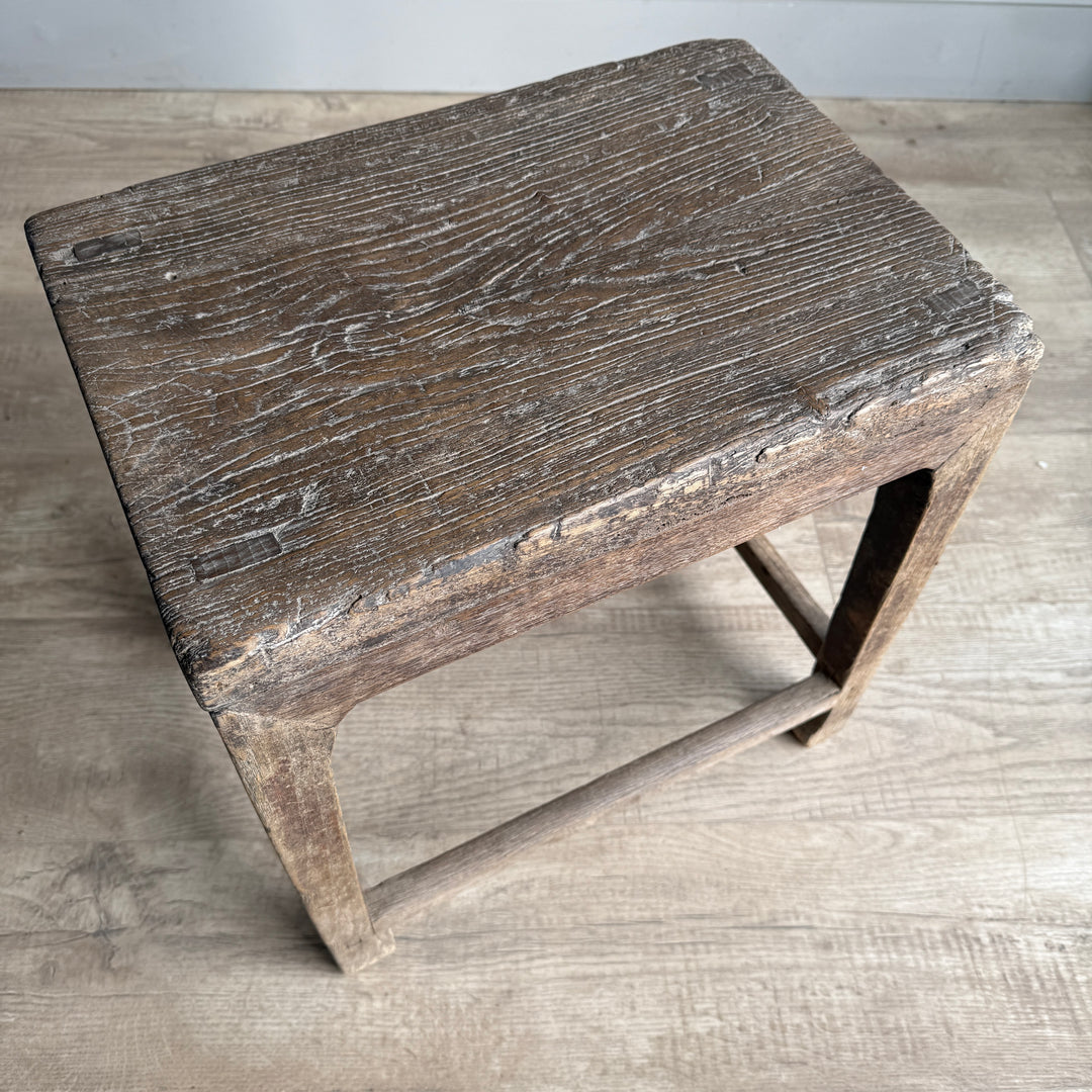 Antique Side Table Alejandra