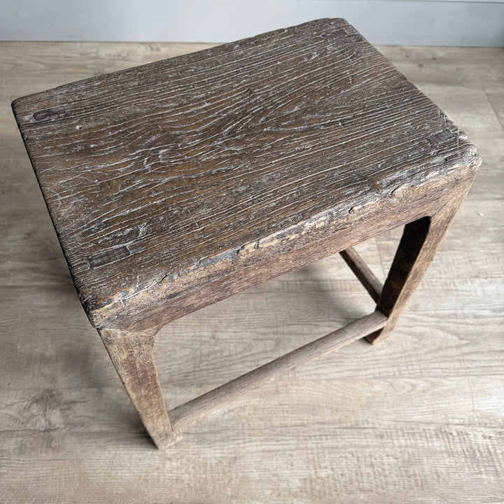 Antique Side Table Alejandra