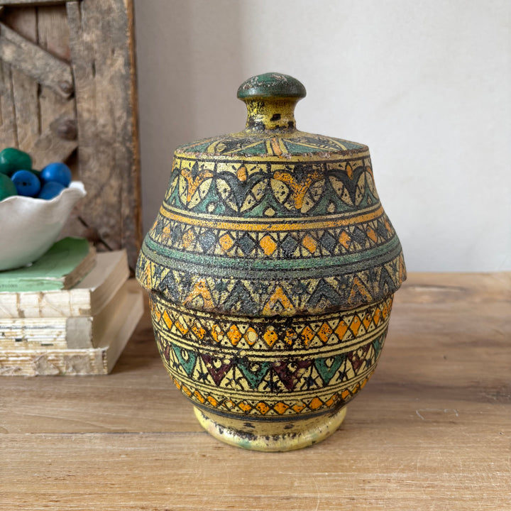 Antique Moroccan Safi Jubbaha Pot | Laila