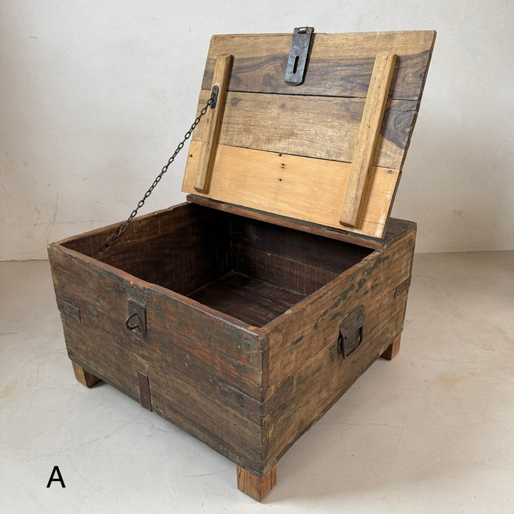 Antique Square Blanket Box | Chilworth