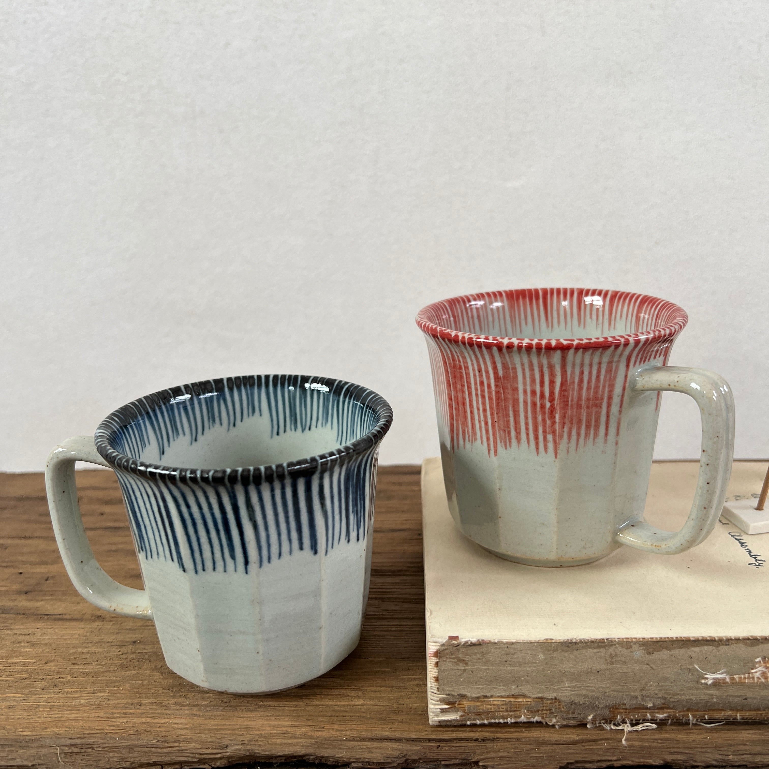 Faceted mug with vertical lines | Kin – Home Barn