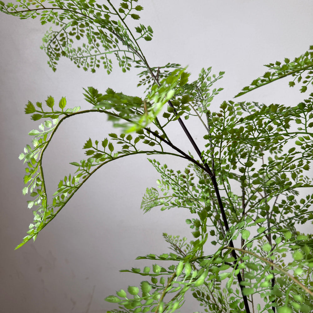 Faux potted fern tree 120cm