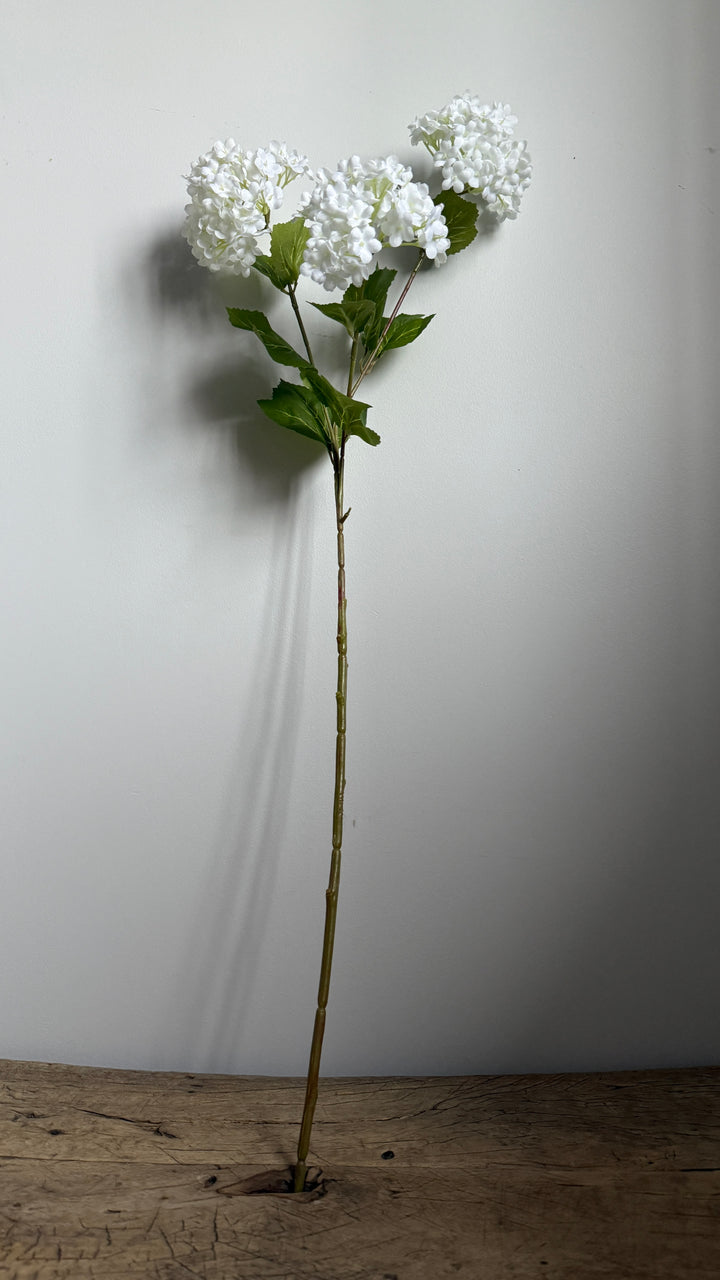 Faux snowball spray white 62cm