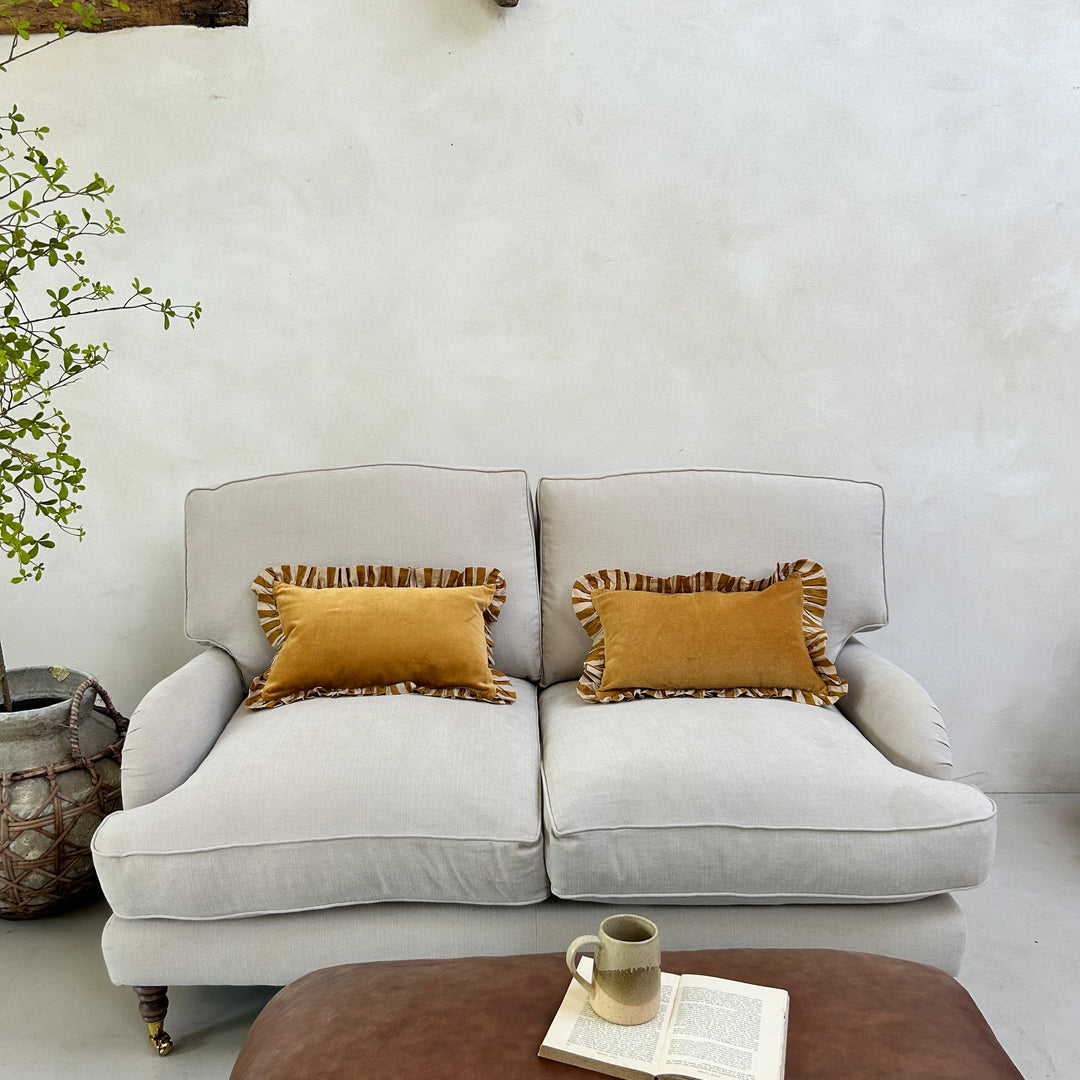 Frilled velvet cushion | Yellow