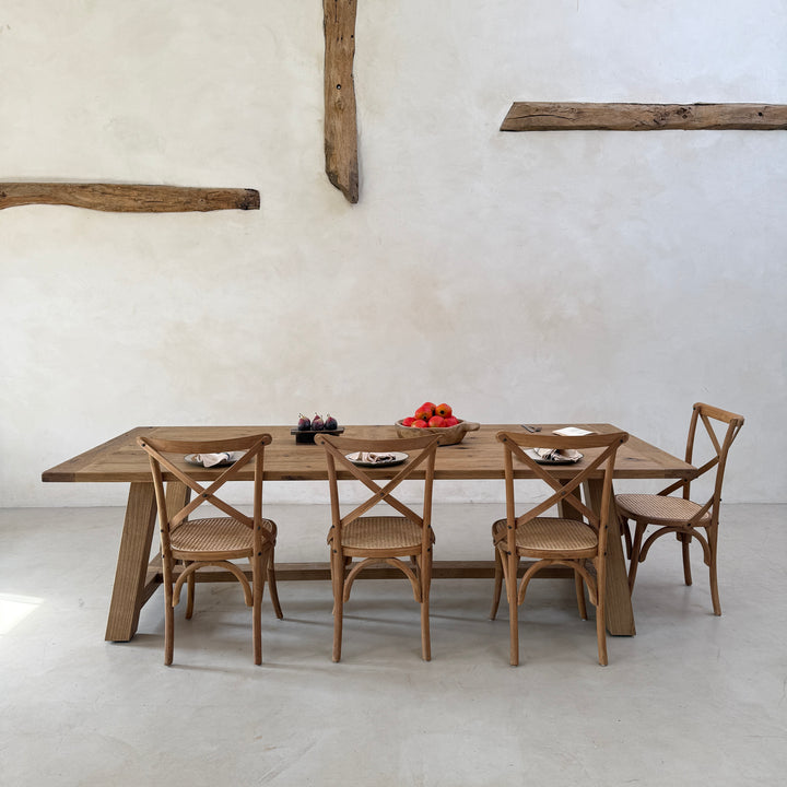 Reclaimed Solid Oak Dining Table | Suffolk