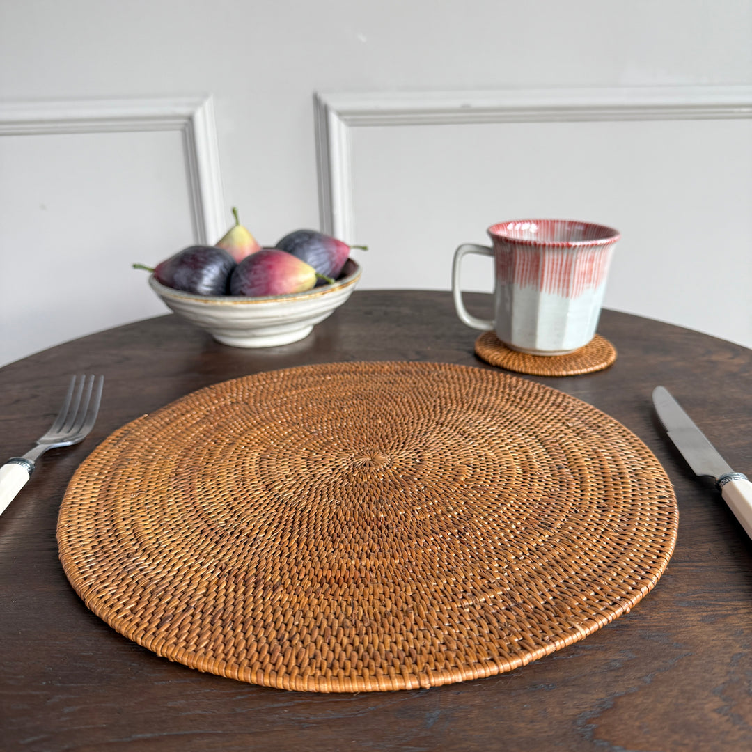 Hand woven fine rattan placemat