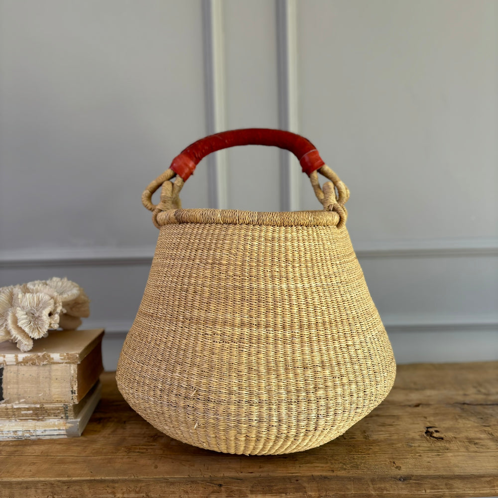 HAND WOVEN MARKET BASKET | AMBER