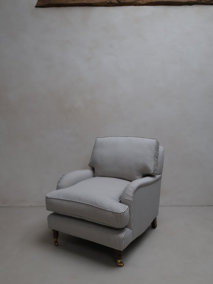 Heritage stripe armchair Beaconsfield in white studio