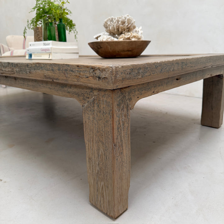 Antique extra large coffee table | Adrianna