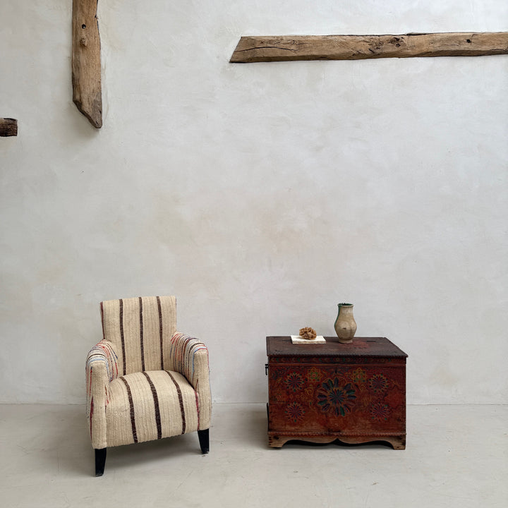 Vintage Wooden Wedding Chest | Dali