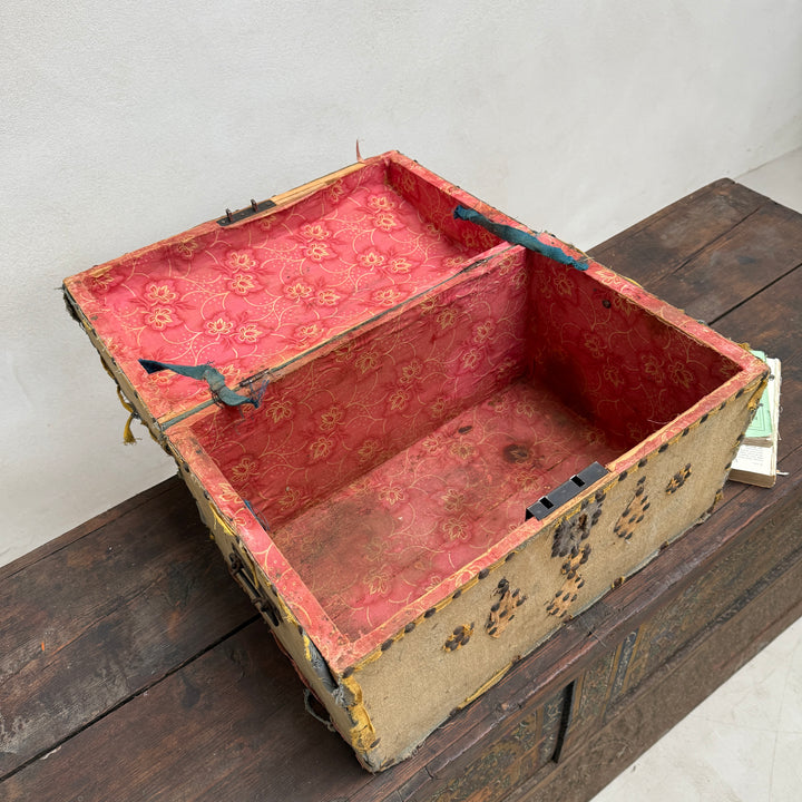 Antique Studded Trunk | Naledi