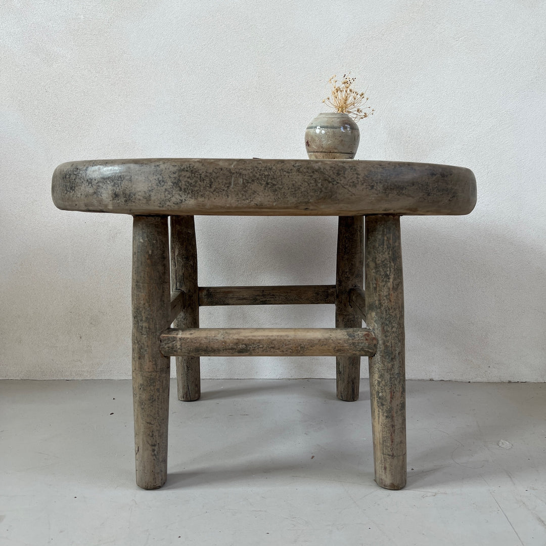Antique Oval Side Table | Morgana