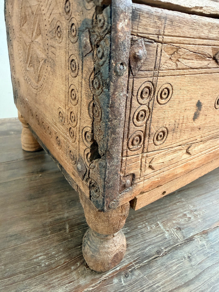 Anique Indian Hand carved Dowry Chest | Aisha