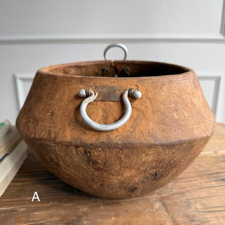 Antique moroccan wooden bowl | Metal Handles